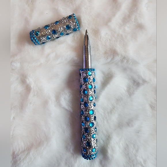 🔥BLINGY PEN🔥 - Picture 5 of 5